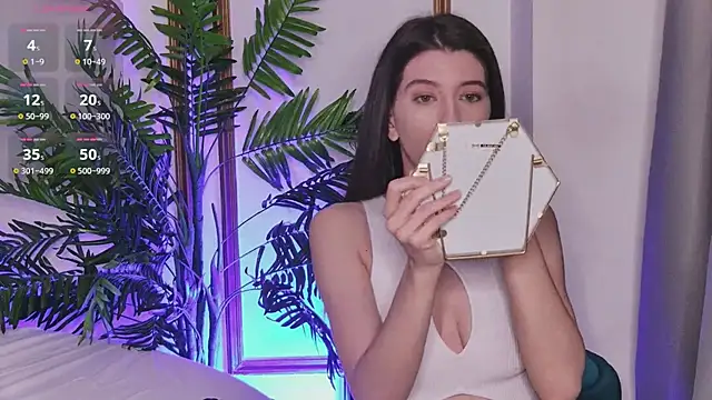 LunaWills  online show from 02/21/26, 06:04