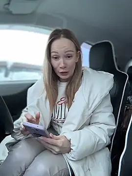 LavenderHot online show from 12/21/25, 02:57