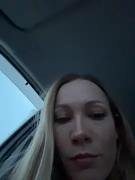 LavenderHot online show from 12/20/25, 02:36