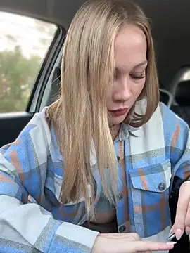 LavenderHot online show from 10/22/25, 01:49