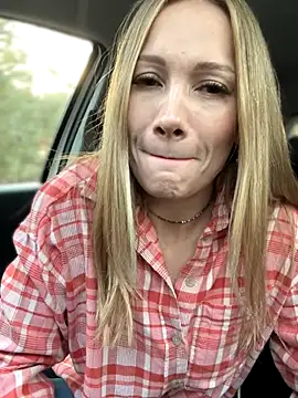 LavenderHot online show from 10/25/25, 02:11