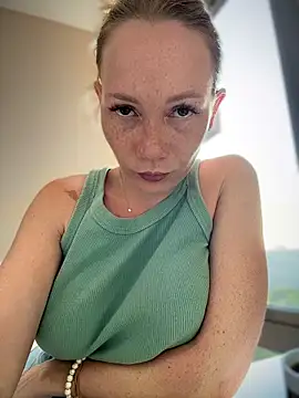 LavenderHot online show from 04/10/26, 12:06