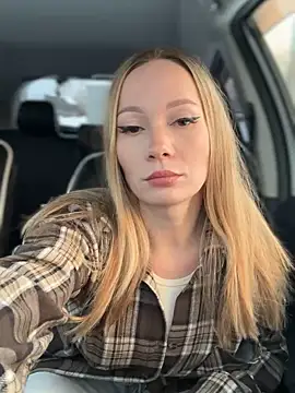 LavenderHot online show from 11/16/25, 02:27