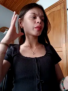 Violeta 12- online show from 05/27/26, 09:55