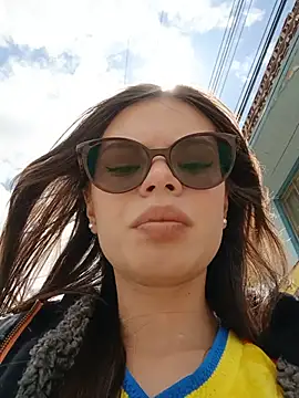 Snapshot of Violeta_12- chatting on 06/27/26, 05:52 Violeta 12- online show from 06/27/26, 05:52