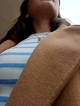 Violeta 12- online show from 10/27/25, 03:24