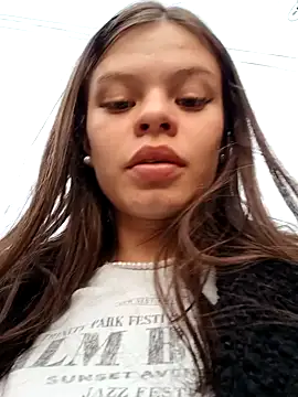 Violeta 12- online show from 03/20/25, 05:25