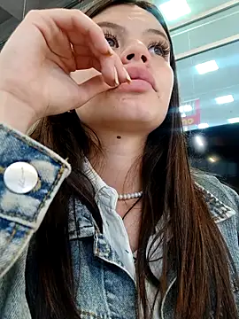 Violeta 12- online show from 03/07/25, 10:54