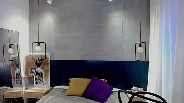  julietta online show from 04/14/26, 12:54