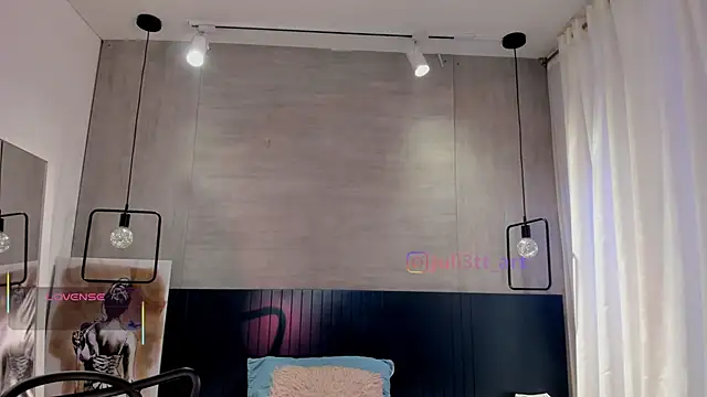  julietta online show from 02/21/26, 12:40