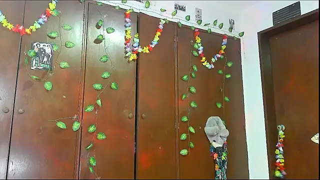  jessica rabbit online show from 04/15/26, 07:51