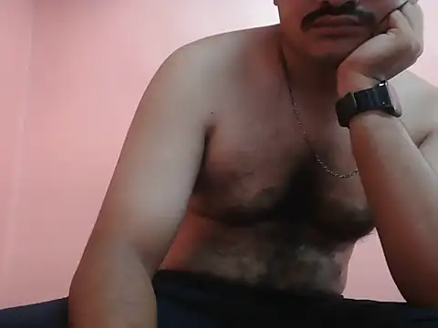 naughtymike0007 online show from 04/12/26, 03:32