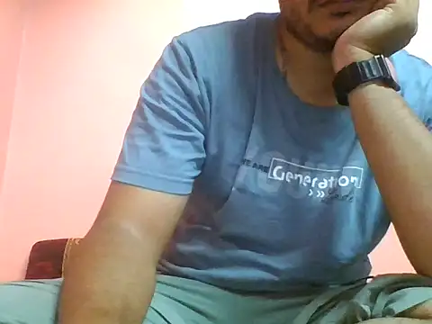 Snapshot of naughtymike0007 chatting on 10/13/25, 03:46 naughtymike0007 online show from 10/13/25, 03:46