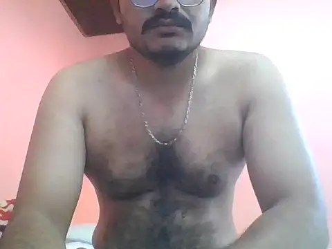 naughtymike0007 online show from 02/04/26, 03:12