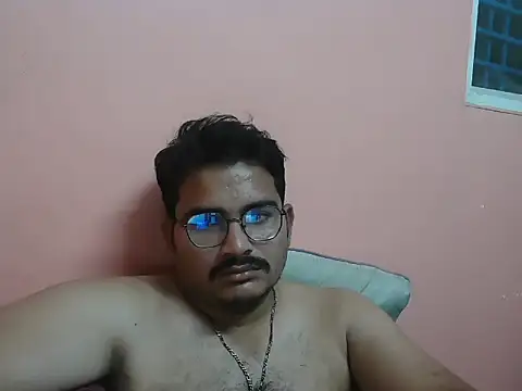 naughtymike0007 online show from 03/28/26, 04:08