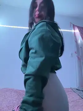 CieloTaylor online show from 12/17/25, 12:37