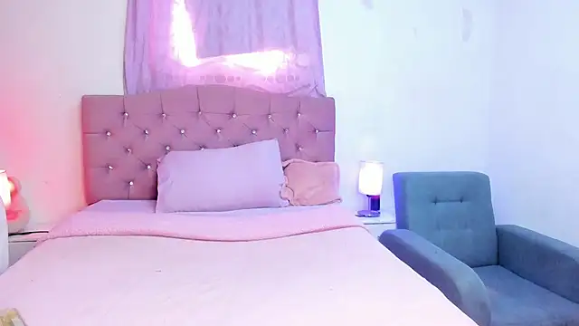 Latinabombsheell online show from 02/12/26, 07:02