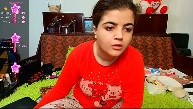 Anasunshine12 online show from 10/31/25, 06:21