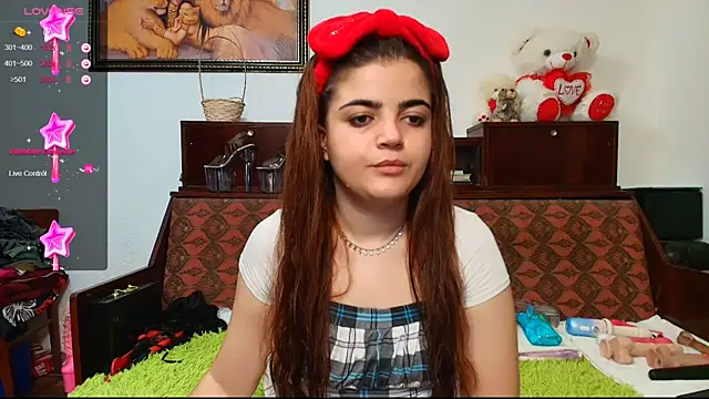 Anasunshine12 online show from 10/21/25, 12:21