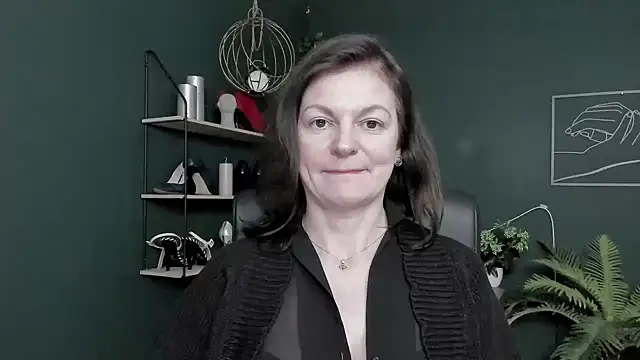 VivianWILD online show from 03/27/26, 08:26