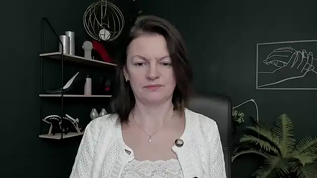 VivianWILD online show from 02/13/26, 07:08