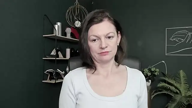 VivianWILD online show from 03/19/26, 07:19