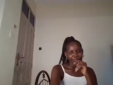 Snapshot of yourbarbie_ chatting on 12/23/24, 02:50 yourbarbie online show from 12/23/24, 02:50