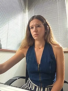 lucie mehott online show from 06/30/26, 08:14