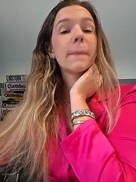 lucie mehott online show from 11/06/25, 08:51