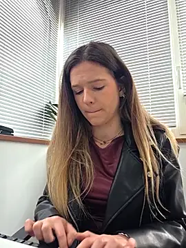 lucie mehott online show from 03/16/26, 09:13