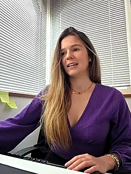 lucie mehott online show from 02/17/26, 10:01