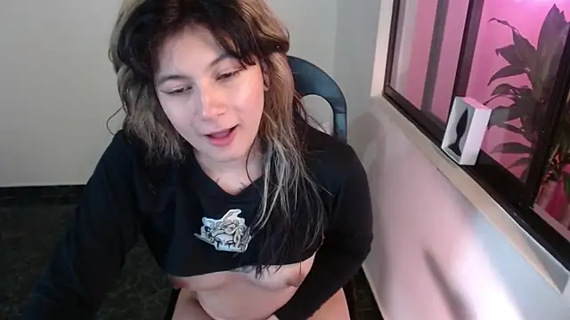 Snapshot of mailer_parsonss chatting on 03/03/25, 06:13 mailer parsonss online show from 03/03/25, 06:13