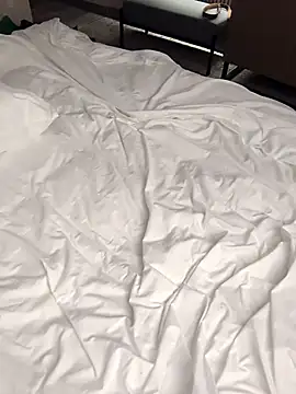 nickybaby online show from 10/24/25, 04:55