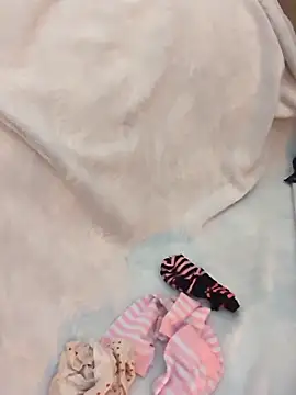 nickybaby online show from 10/01/25, 04:50