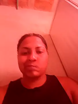 Giselabrunette25 online show from 02/04/26, 03:18