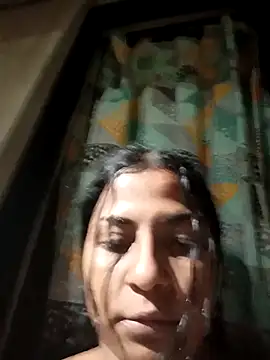 Giselabrunette25 online show from 11/28/25, 03:39