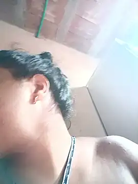 Giselabrunette25 online show from 02/10/26, 04:39