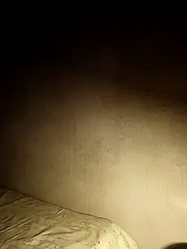 Giselabrunette25 online show from 10/17/25, 10:39