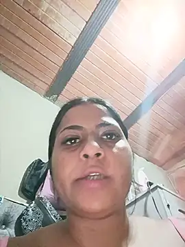 Giselabrunette25 online show from 06/19/26, 05:46