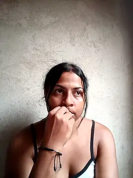 Giselabrunette25 online show from 10/23/25, 10:08