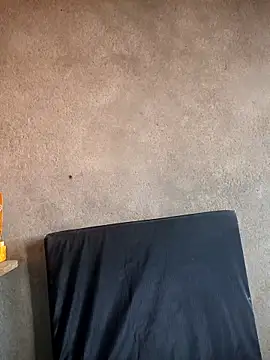 Giselabrunette25 online show from 11/17/25, 09:19