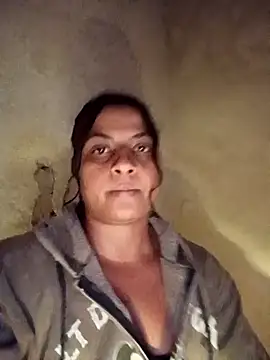 Giselabrunette25 online show from 10/25/25, 02:55