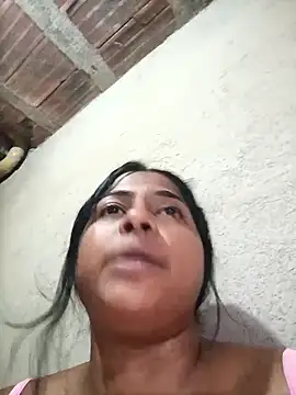 Giselabrunette25 online show from 03/18/26, 09:04