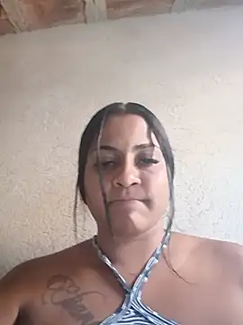 Snapshot of Giselabrunette25 chatting on 05/15/26, 05:44 Giselabrunette25 online show from 05/15/26, 05:44