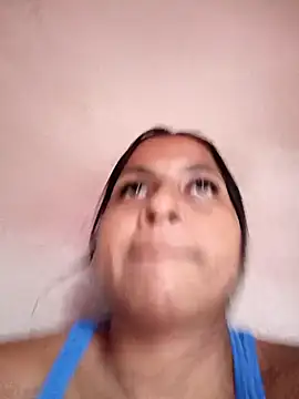 Giselabrunette25 online show from 10/01/25, 08:02