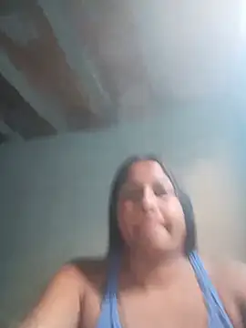 Snapshot of Giselabrunette25 chatting on 05/27/26, 02:46 Giselabrunette25 online show from 05/27/26, 02:46