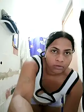 Giselabrunette25 online show from 11/29/25, 02:28