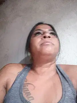 Giselabrunette25 online show from 04/29/26, 01:37