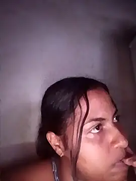 Giselabrunette25 online show from 02/18/26, 01:47