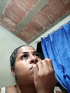 Giselabrunette25 online show from 09/27/25, 12:28